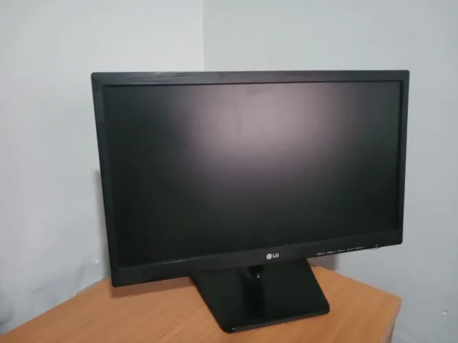 Monitor LG 20 polegadas LED 