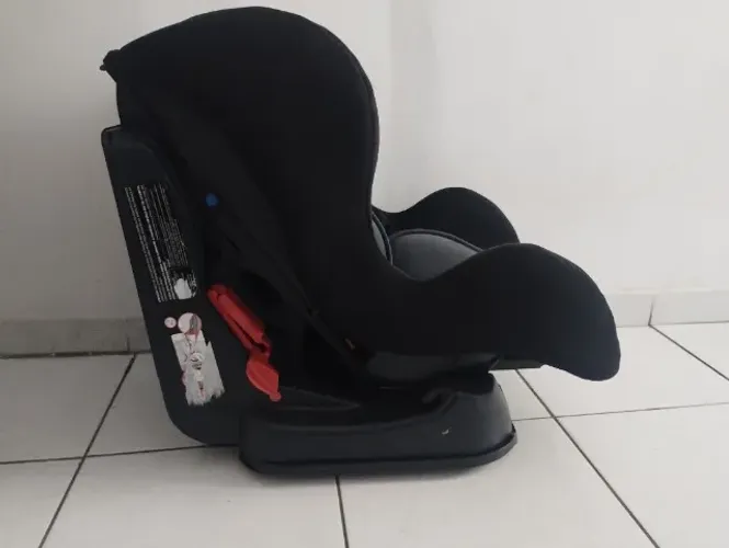Cadeira reclinável infantil