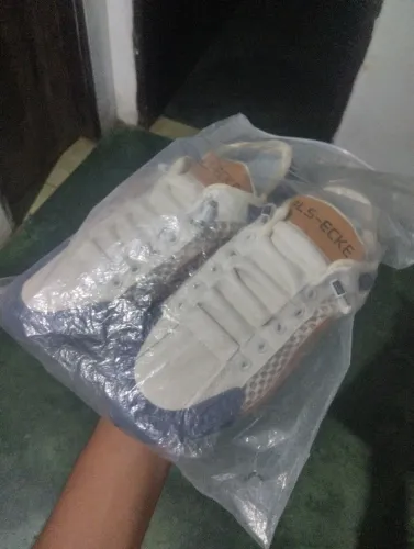Produto de 150  Sabato  ao mesmo tempo chinelo 