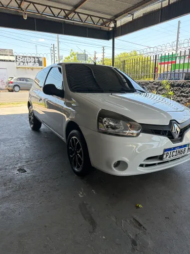 Renault Clio Authentique 1.0/1.0 Hi-power 16V 3P 2015