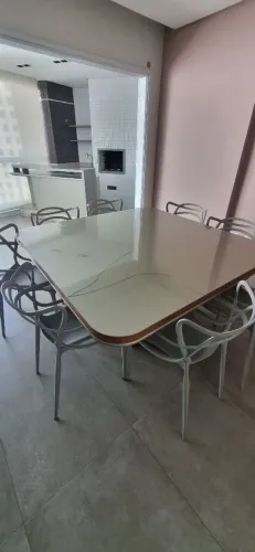 Venda sala de jantar 8 lugares 