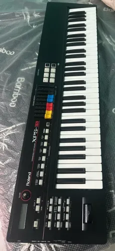 Teclado Roland Xps10