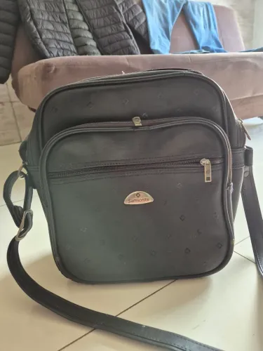 Bolsa samsonite usada