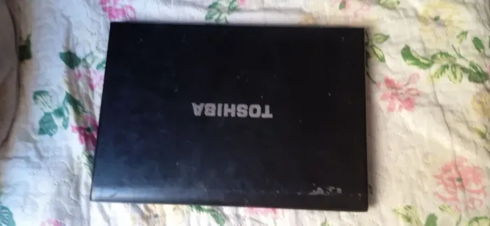 Notebook i5 Toshiba