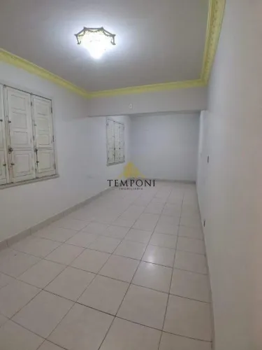 Excelente casa para fins comerciais no Bairro Ipiranga