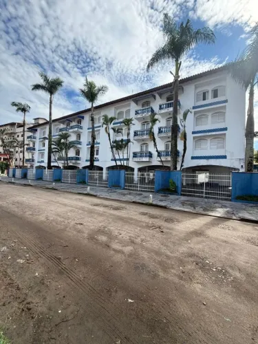 Apartamento à venda no Tenório, Ubatuba - 3 quartos, varanda, 83 m² privativos