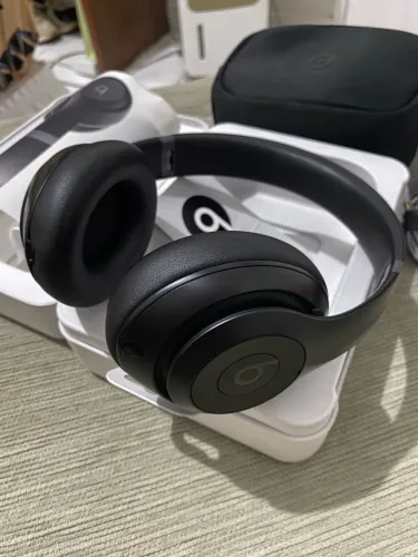 Beats Studio Pro