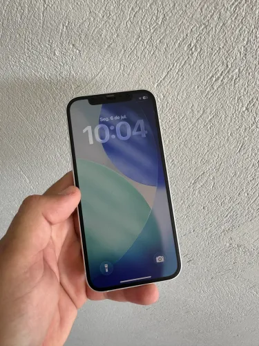 iPhone 64GB branco