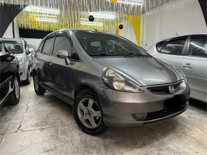 Honda Fit LX 1.4/ 1.4 Flex 8v/16v 5P Aut. 2004