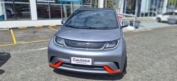 BYD Dolphin EV (Elétrico) 2025