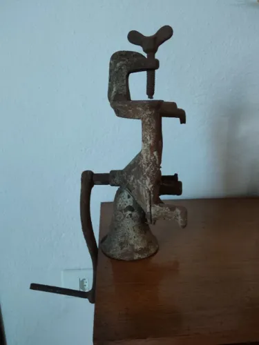 Moedor de grãos Antiguidade analógica ou decorativa