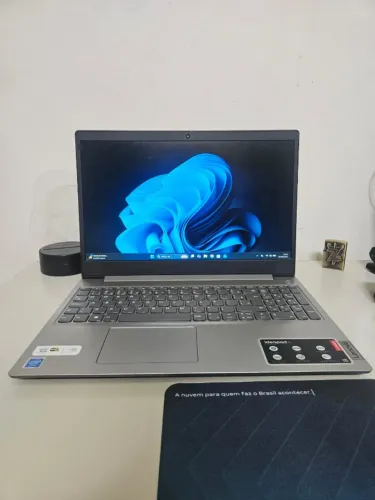 Notebook Lenovo IdeaPad 3i 15.6" | SSD 128GB | Impecável - Ideal para Estudos!