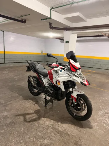 BMW R1300GS Plus