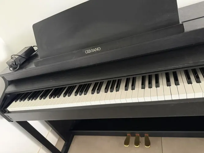 Vendo Piano Casio Celviano Digital AP 710 BK preto