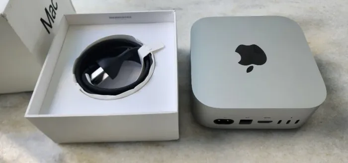 Apple Mac mini M6 (2026) 16GB 256GB - 12-Core CPU / 12-Core GPU - Zero na Caixa