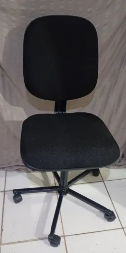 Cadeira de escritório diretor sem braços
