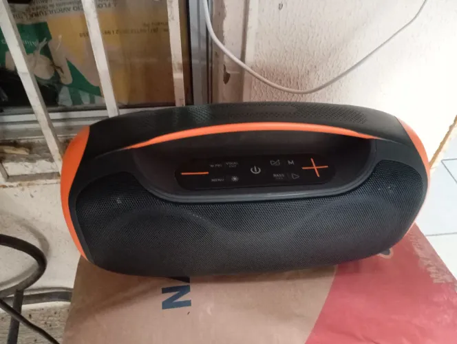 Caixa de Som Bluetooth Heyli Funcionando Perfeitamente ?