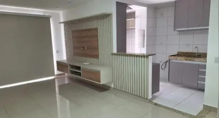 Locação: Apartamento semi- mobiliado, 3 suítes, 2 vagas
