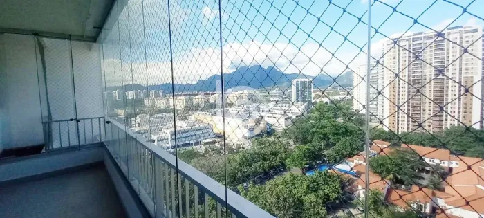 Apartamento à Venda Quarto e Sala Reformado Vista Indevassável Rosa dos Mares