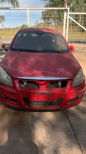 Chery Cielo pra retirada de peças 