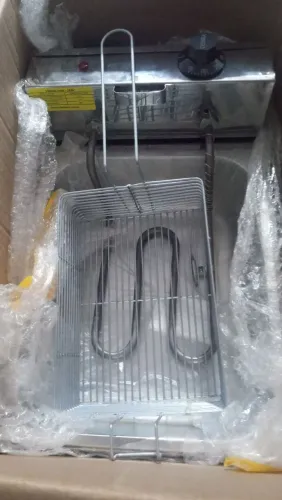 Fritadeira elétrica 5litros quadrada para usa em restaurante