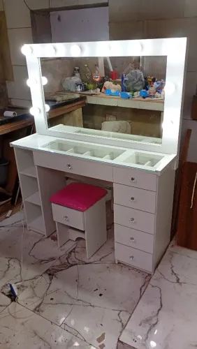 Penteadeira camarim NOVA 