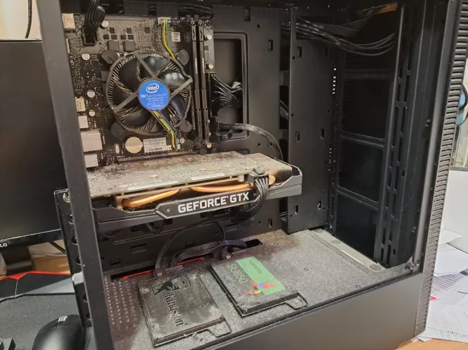 COMPUTADOR GAMER USADO