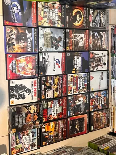 Jogos ps2 originas vendo ou troco 