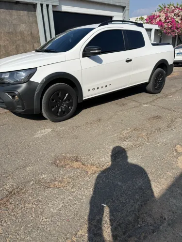 Volkswagen Saveiro Robust 1.6 Total Flex 16V CD 2024
