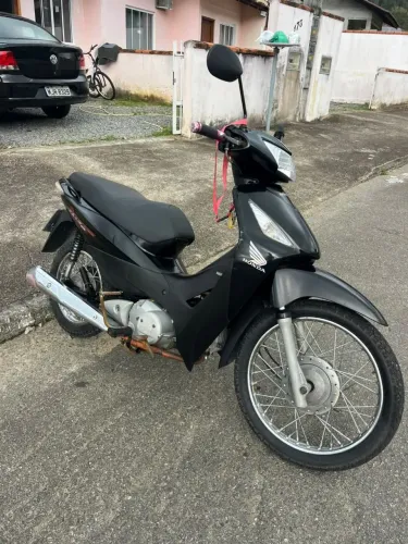 Honda biz modelo 2010