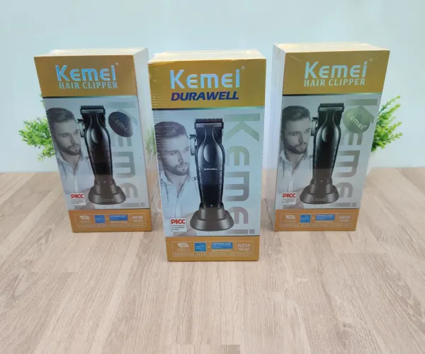 Máquina de cortar cabelo profissional Kemei  7000rpm novo na caixa