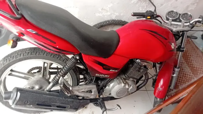 Suzuki Gsr 150i 4750 tem menor valor