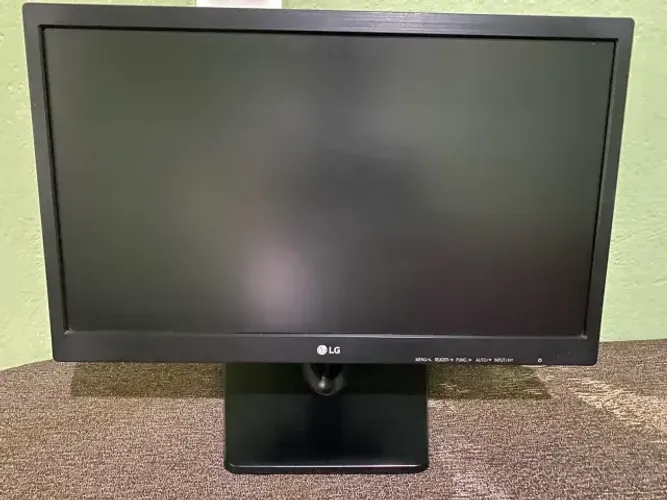 Monitor LG Flatron 20M37AA-B 20"