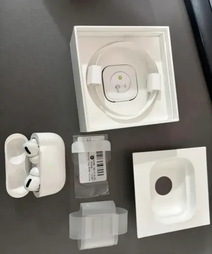 Oportunidade: AirPods Pro 2 original com cancelamento de ruído em estado de novo completo