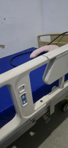 Cama hospitalar Elétrica semi nova