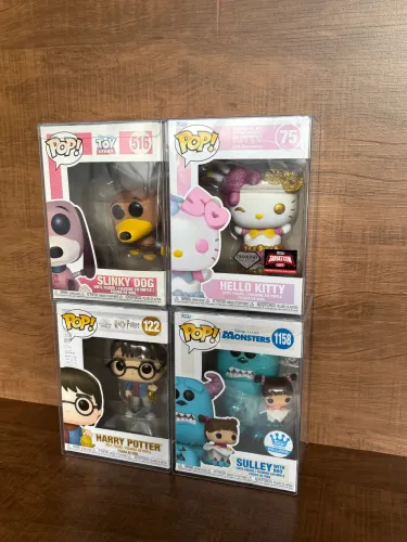 Combo Funko Pop! Slinky Dog, Harry Potter, Hello Kitty e Sulley
