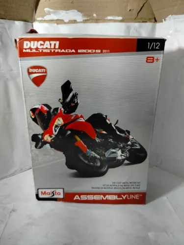 Miniatura Ducati 1200S Maisto Assembly Line 1:12 Completa + Caixa e Montada