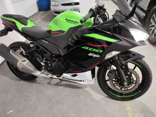 Kawasaki ninja 400 2021
