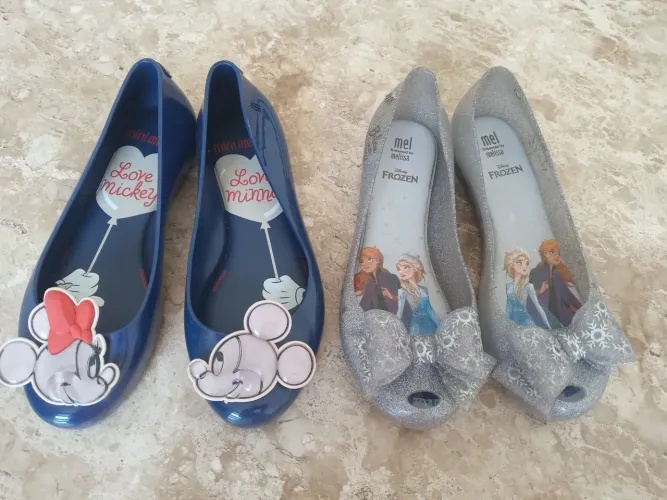 Calçados infantis feminino seminovo