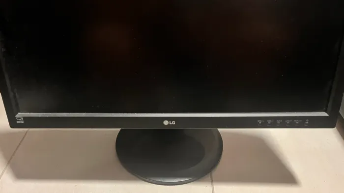 Monitor LG Flatron 23 polegadas