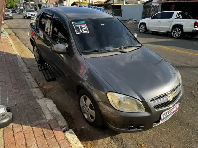 Chevrolet Prisma Sed. Maxx/ LT 1.4 8V Econof. 4P 2012