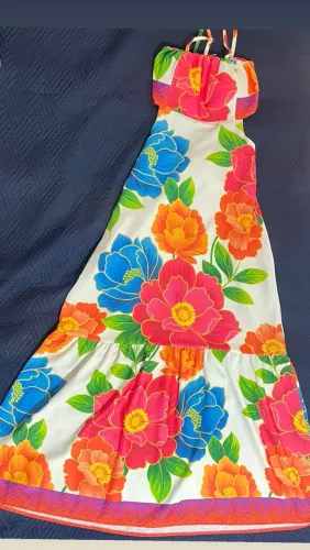Vestido tropical