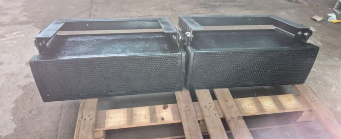 Par de caixa Line Arrays ATTACK VRV 206A 