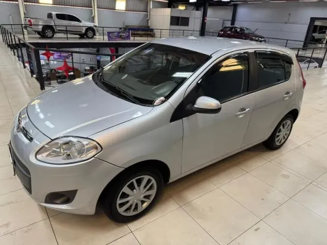 Fiat Palio Attractive 1.0 EVO Fire Flex 8V 5P 2014