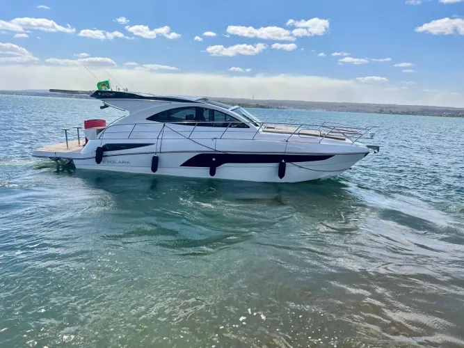 LANCHA SOLARA 410 HT
