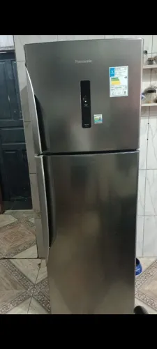 Geladeira Panasonic funcionando perfeitamente 
