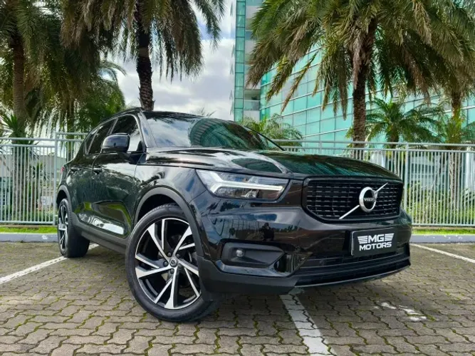 Volvo XC40 T-5 R-design 2.0 252cv AWD 2019