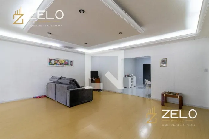 CASA RESIDENTIAL em Campinas - São Paulo, Cambuí