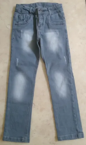 Desapego calça menino Jeans com stretch SEMI NOVA tamanho 8 cintura ajustável