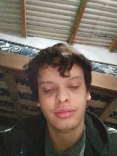 Faz pouco coisa